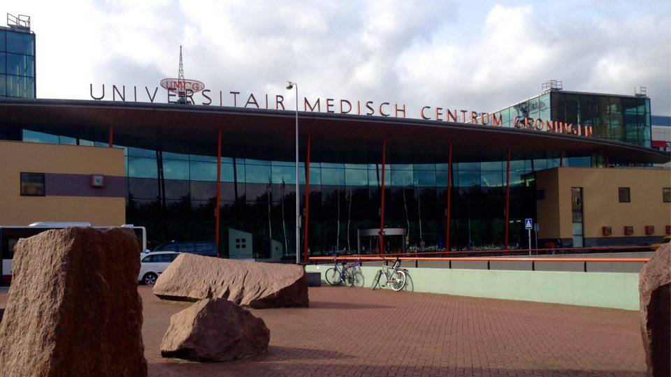 Eingang zum Medizinischen Zentrum der Universität Groningen (UMCG), dem Veranstaltungsort der Konferenz